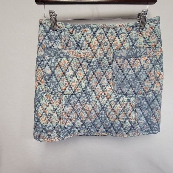 Free People Darla Quilted Mini Skirt Womens Size 2 A- Line Patch Pockets Floral - Picture 6 of 11